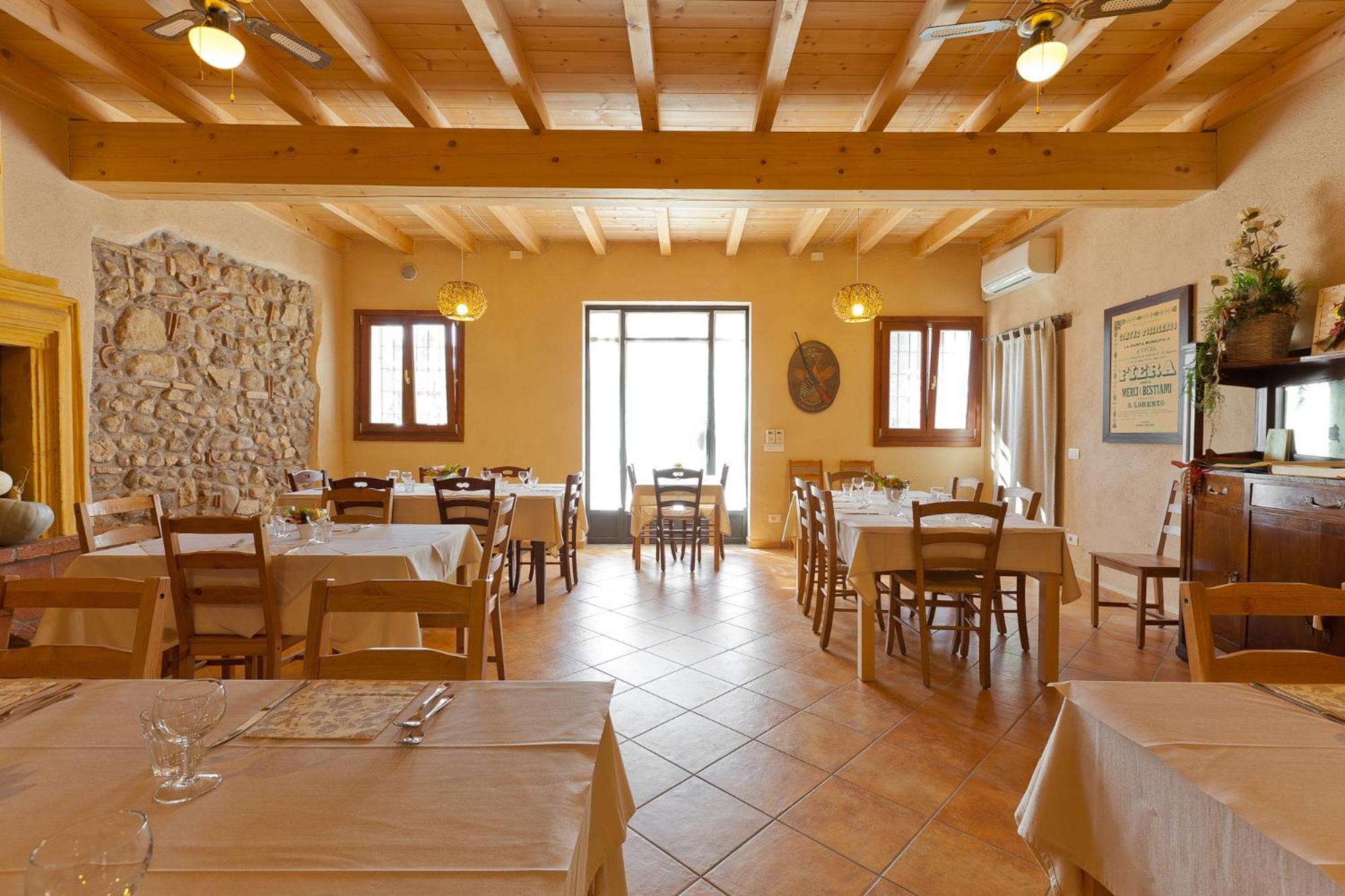 Agriturismo Con Cucina Tipica Nuova Scardua Cavriana Buitenkant foto