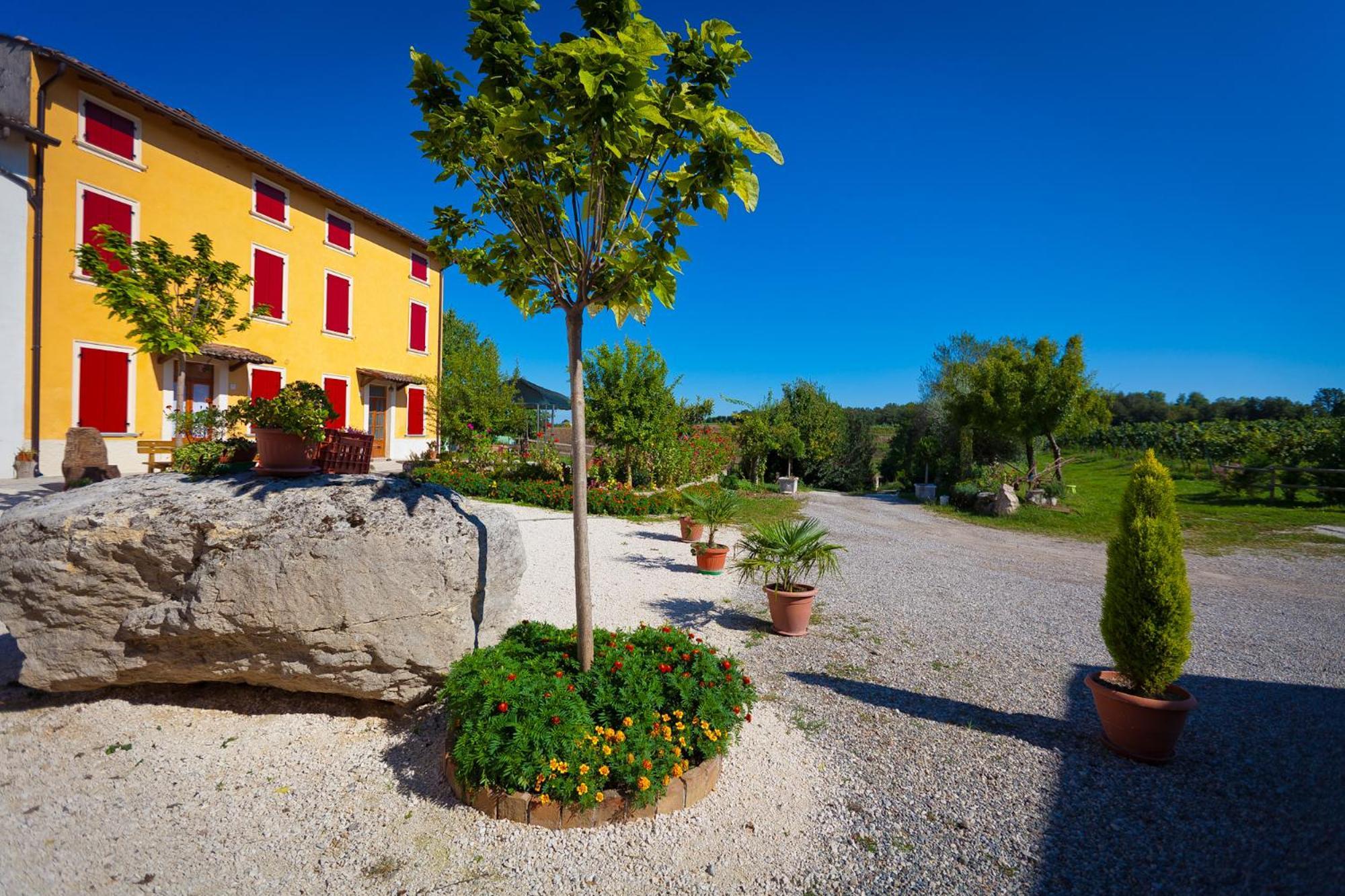 Agriturismo Con Cucina Tipica Nuova Scardua Cavriana Buitenkant foto